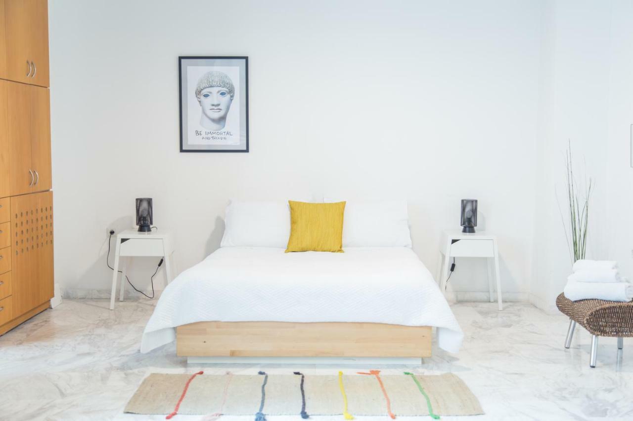 Concierge Downtown Aparthotel Aten Exteriör bild