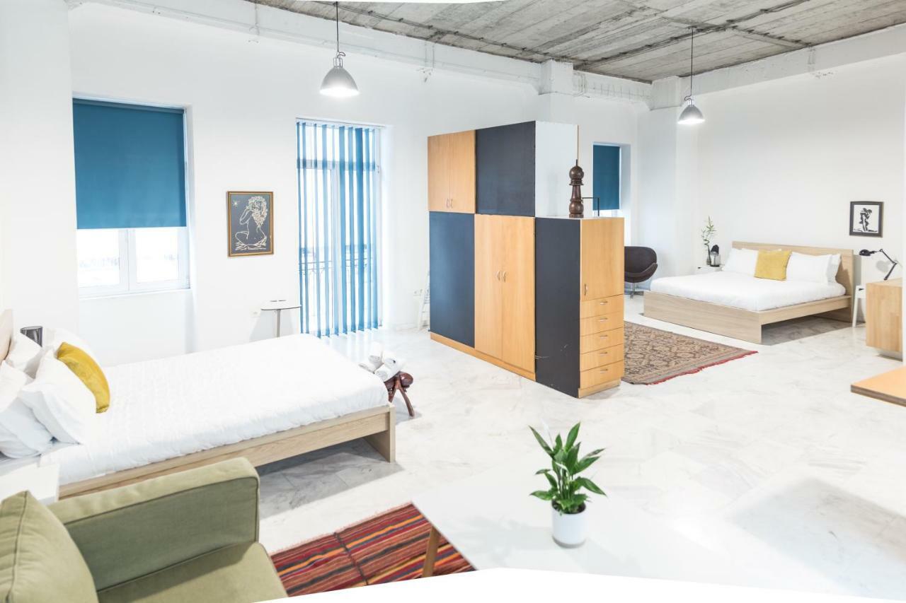 Concierge Downtown Aparthotel Aten Exteriör bild